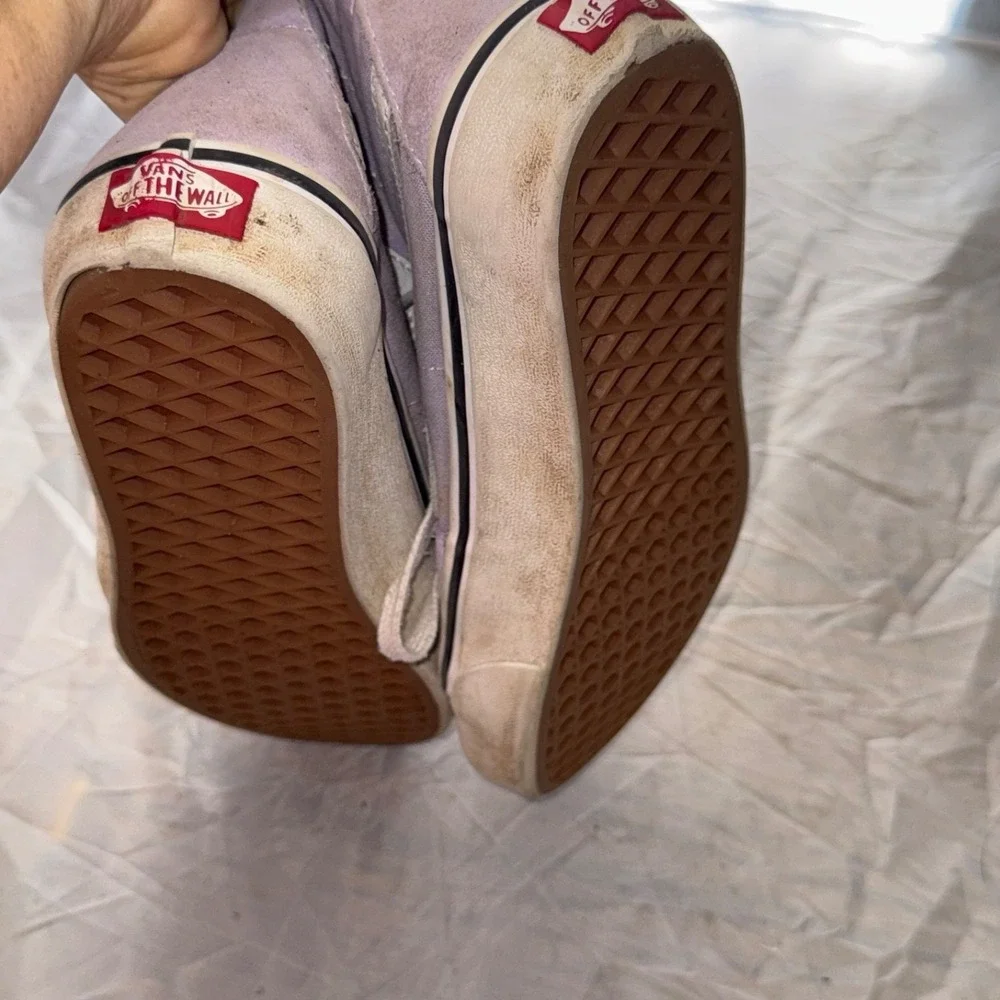 Van's Lavender Hi Top Sneakers Distressed Woman's Size 7 skate surf streetware